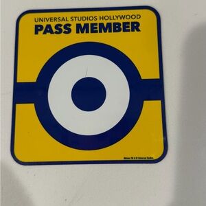 Universal Studios Hollywood Pass Member Magnet 2004